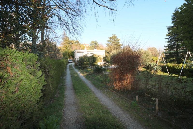 Terrain constructible - 616 m²