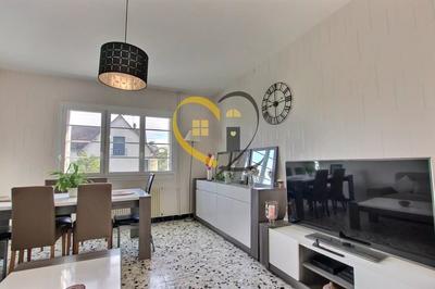 Maison de ville - 110 m² - 5 pièces