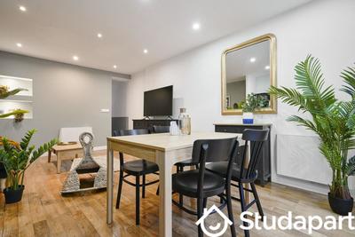 Chambre - 12 m² - 1 pièce