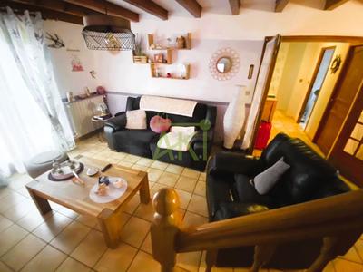 Maison - 143 m² - 5 pièces