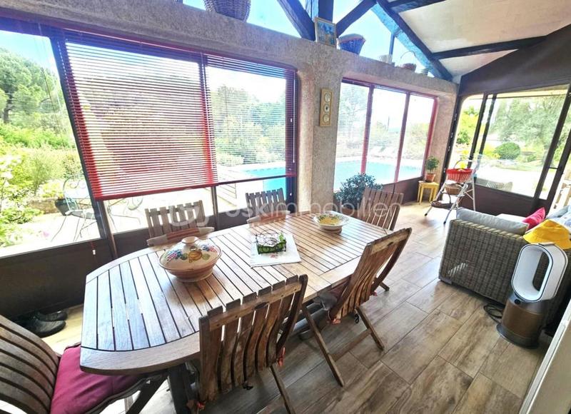 Maison traditionnelle - 130 m² - 5 pièces