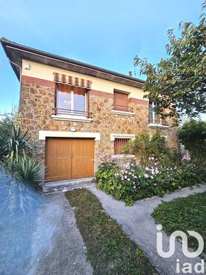 Maison - 130 m² - 3 pièces