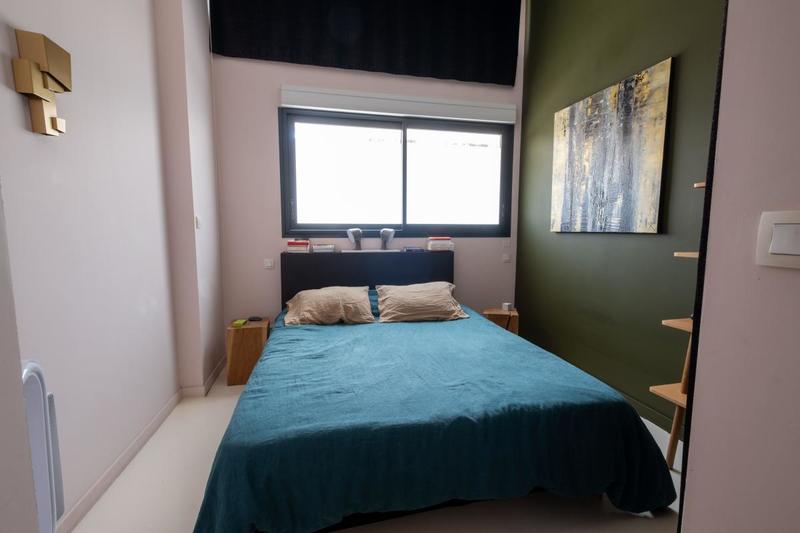 Loft - 323 m² - 6 pièces