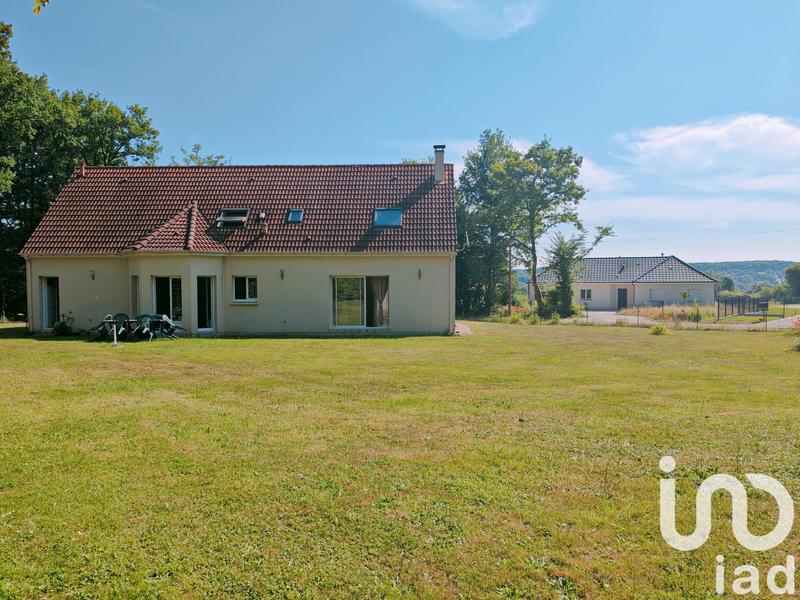 Maison - 140 m² - 6 pièces