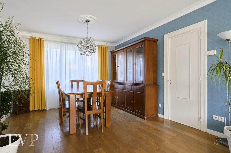 Maison - 150 m² - 6 pièces