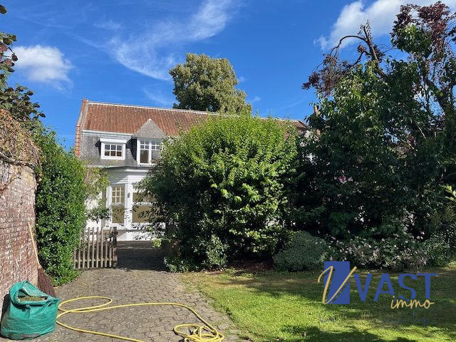 Maison ancienne - 121 m² - 4 pièces