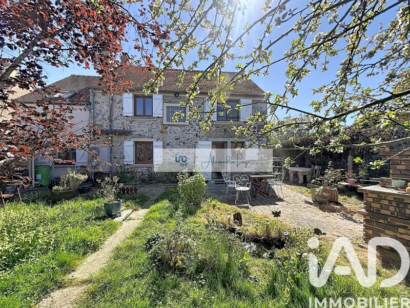 Maison - 126 m² - 6 pièces