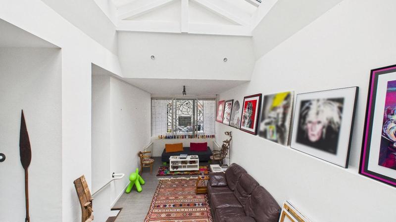 Loft - 108 m² - 4 pièces