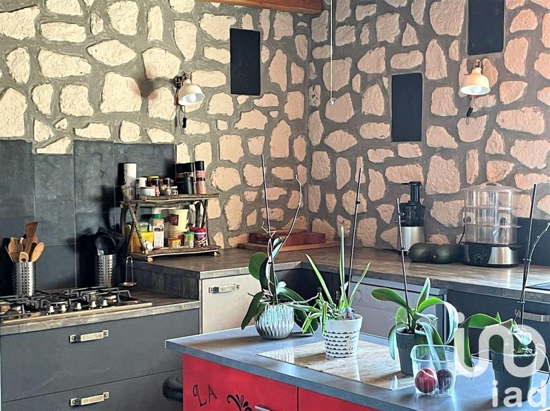 Maison - 258 m² - 5 pièces