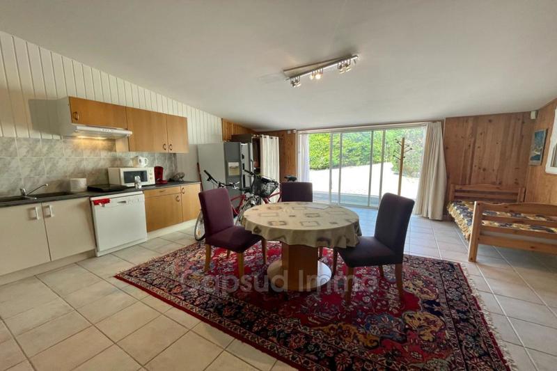 Villa - 295 m² - 8 pièces