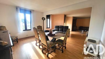 Appartement - 141 m² - 5 pièces