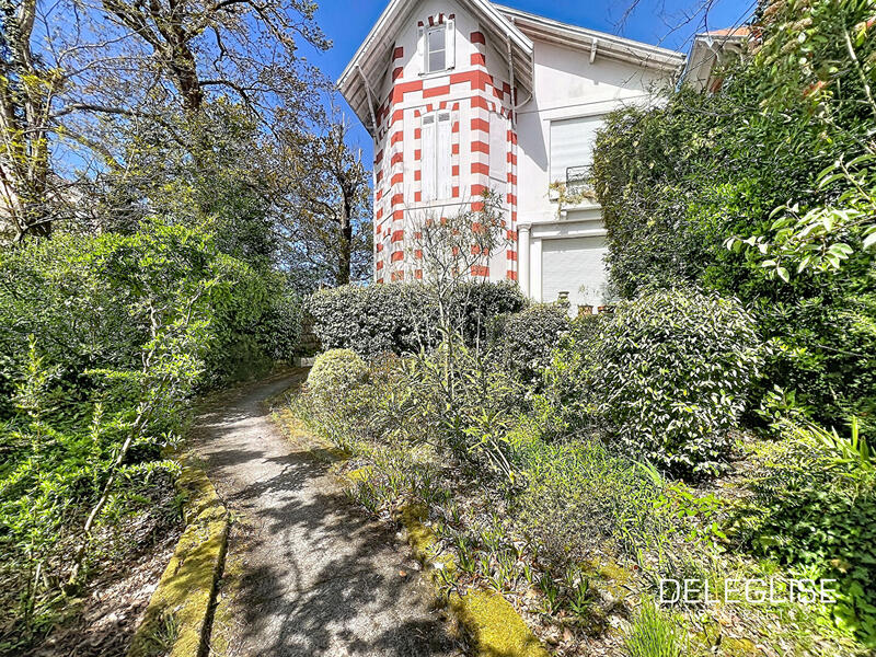 Appartement - 70 m² - 4 pièces