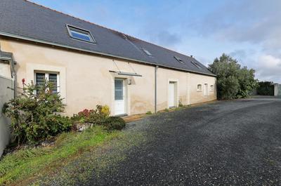 Maison - 135 m² - 1 pièce