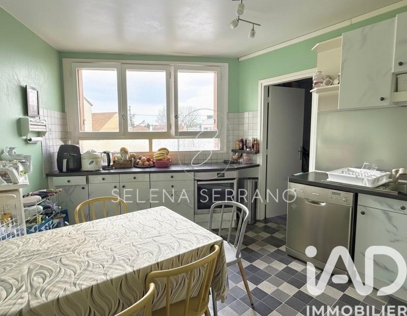 Appartement - 80 m² - 3 pièces