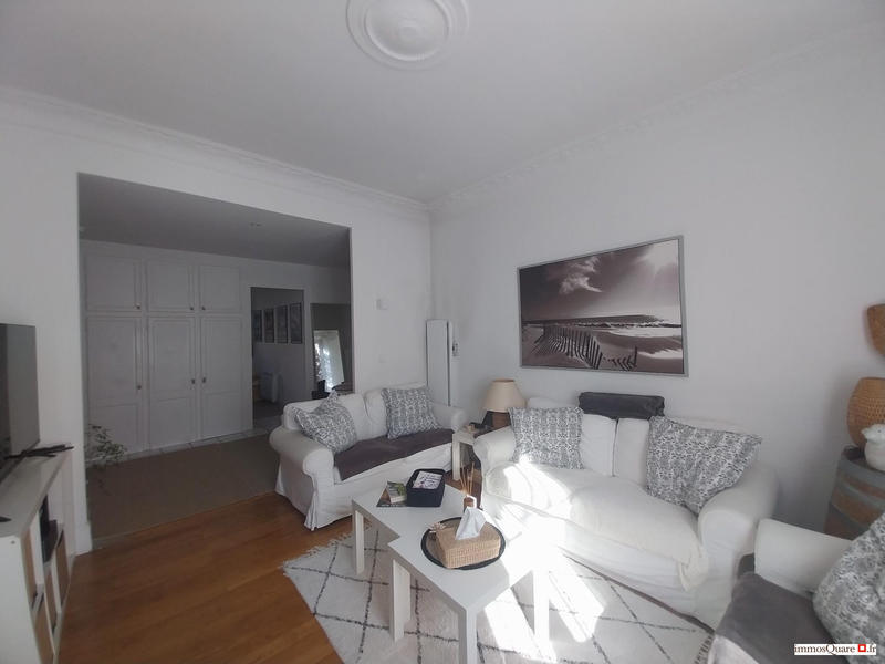 Appartement - 80 m² - 3 pièces