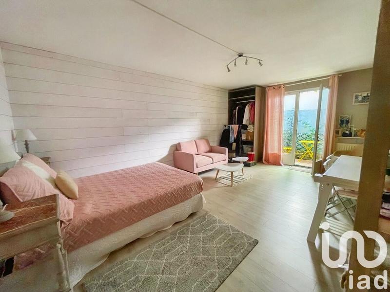 Maison - 197 m² - 6 pièces