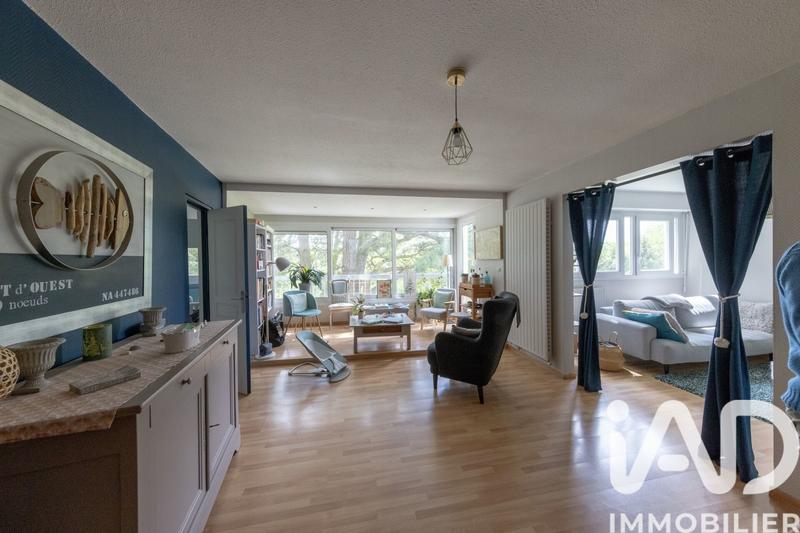 Appartement - 104 m² - 5 pièces