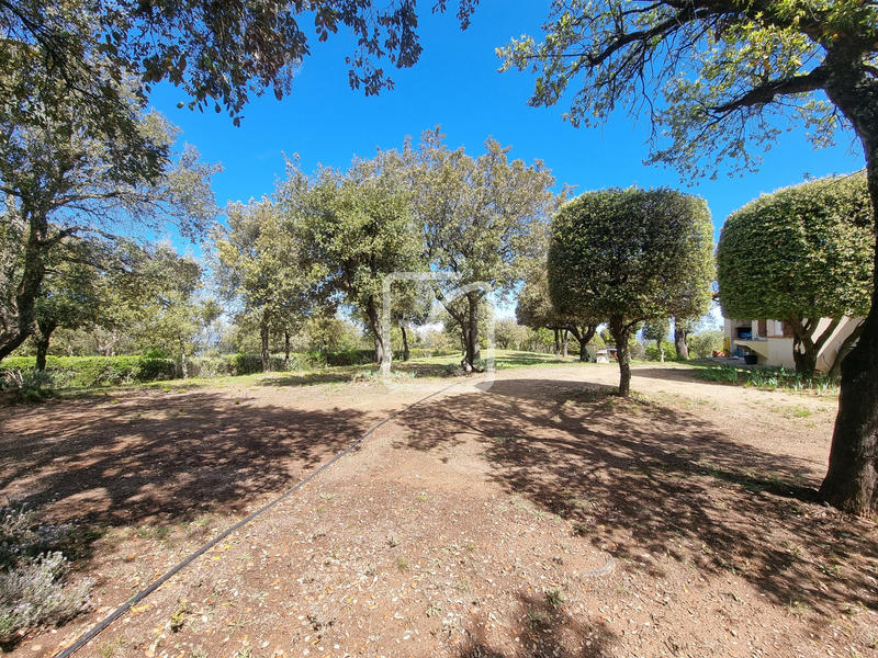 Propriété - 170 m² - 5 pièces