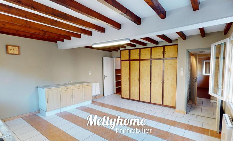 Maison - 92 m² - 5 pièces