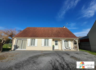 Maison - 103 m² - 6 pièces