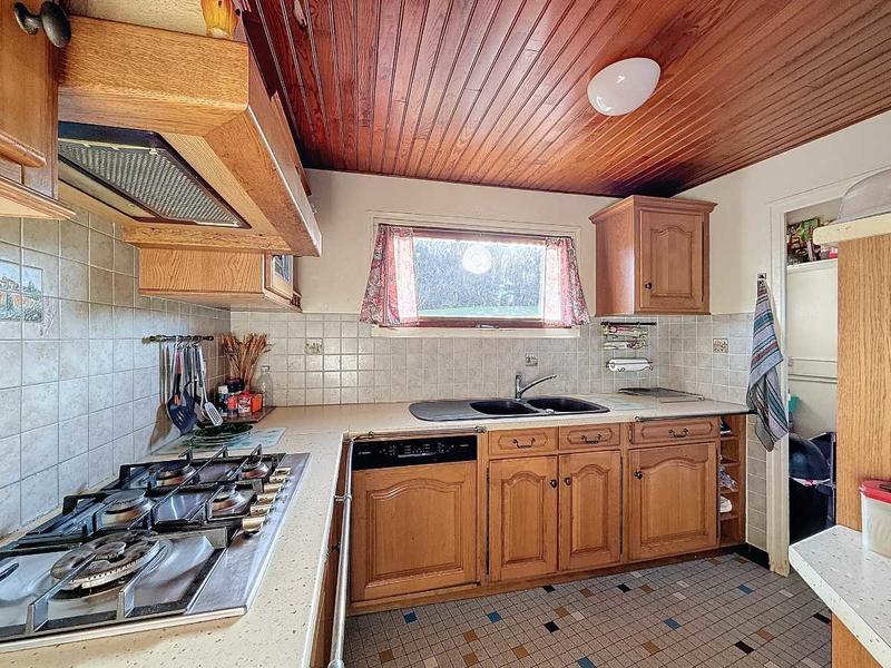 Corps de ferme - 200 m² - 8 pièces