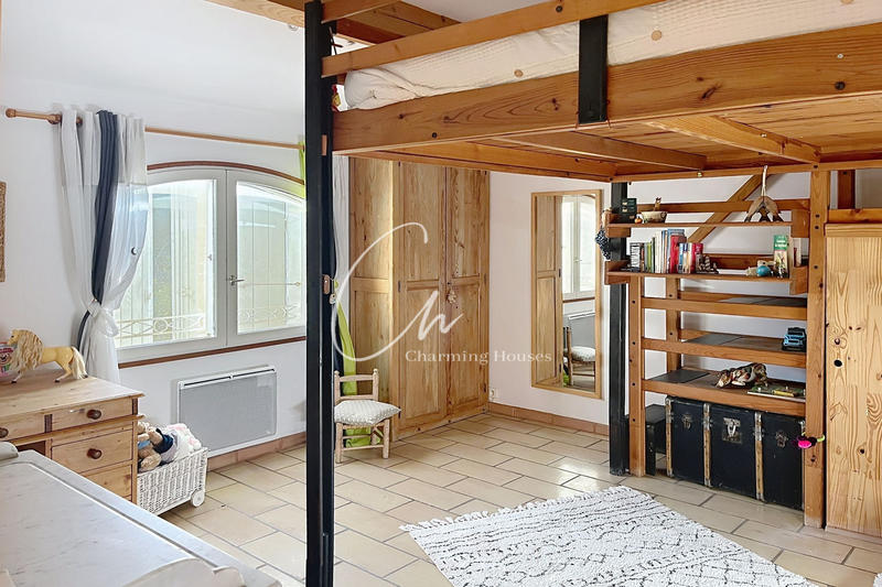 Maison - 168 m² - 6 pièces