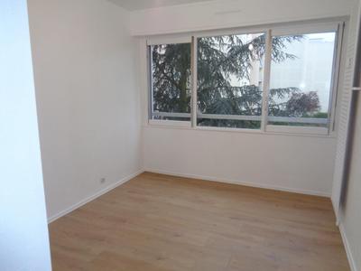Appartement - 87 m² - 5 pièces