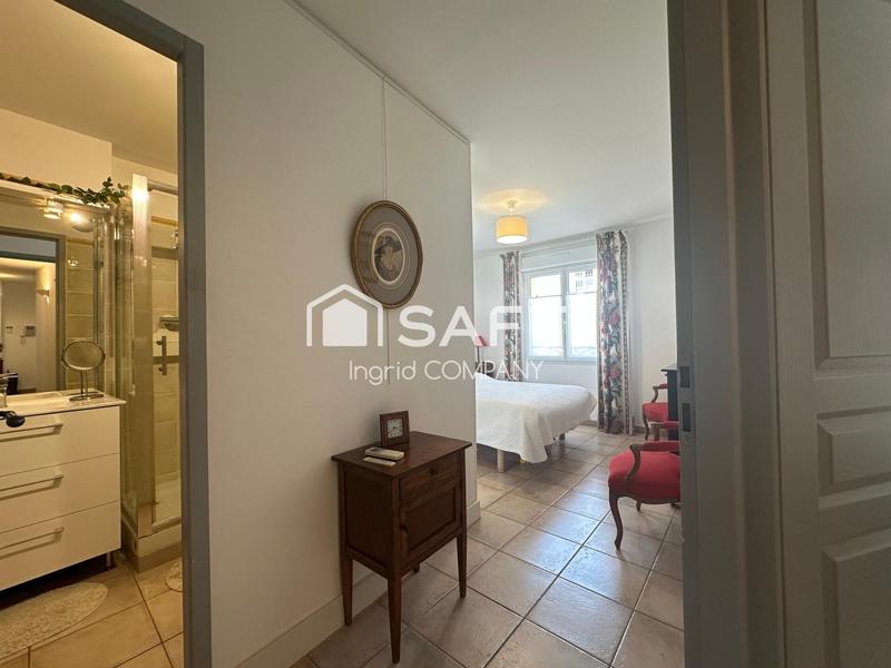 Appartement - 120 m² - 4 pièces