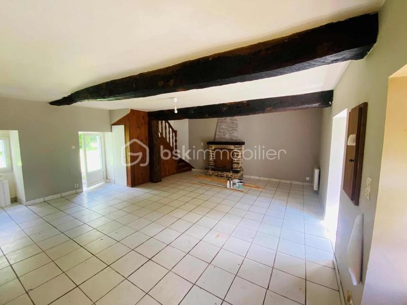 Maison ancienne - 2 675 m² - 4 pièces