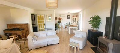 Maison - 159 m² - 6 pièces