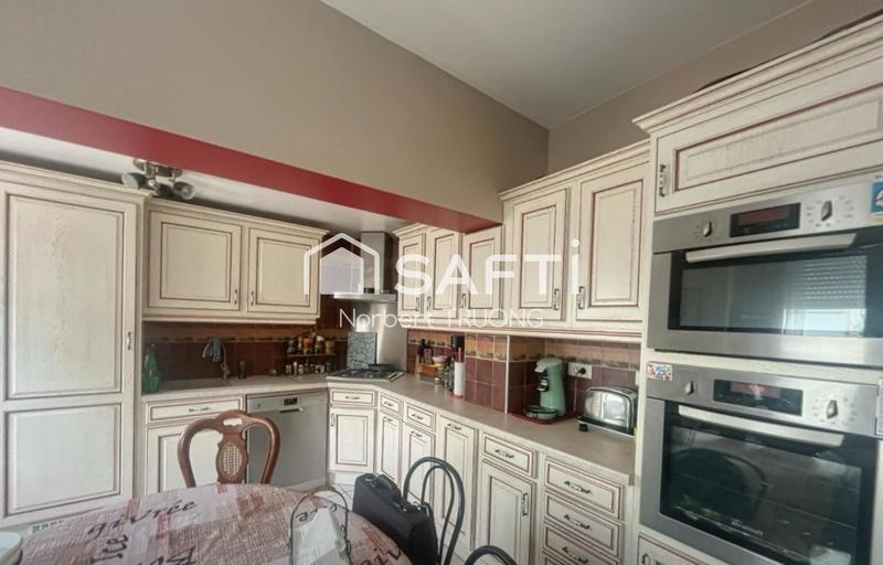 Maison - 96 m² - 5 pièces