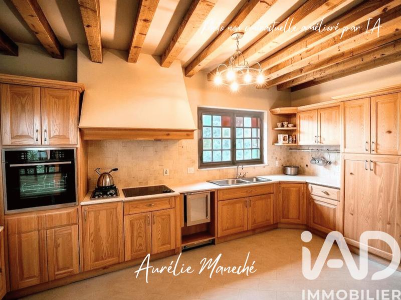 Maison - 176 m² - 6 pièces