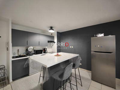 Appartement - 75 m² - 3 pièces