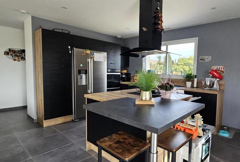 Maison - 106 m² - 4 pièces