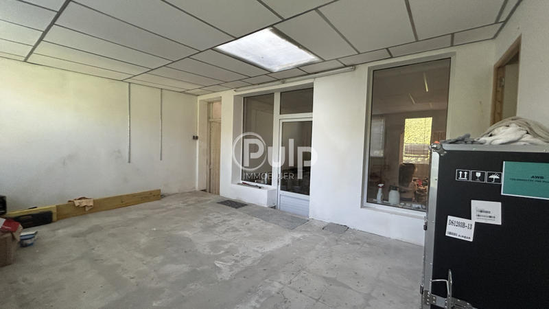 Immeuble - 135 m² - 6 pièces