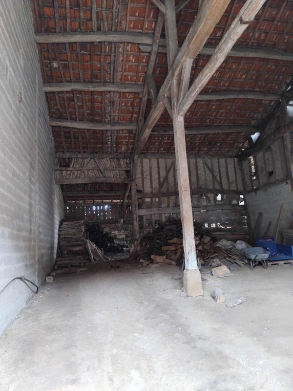 Ferme - 360 m² - 1 pièce