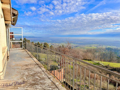 Appartement - 97 m² - 4 pièces