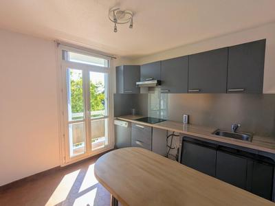 Appartement - 83 m² - 3 pièces