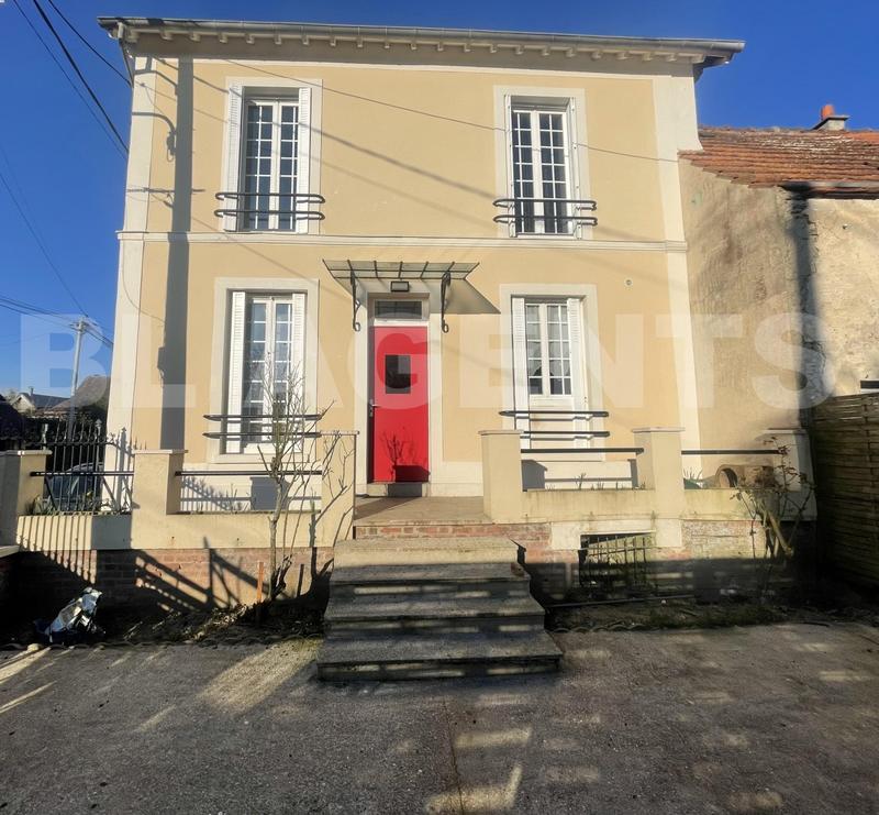 Maison bourgeoise - 152 m² - 7 pièces