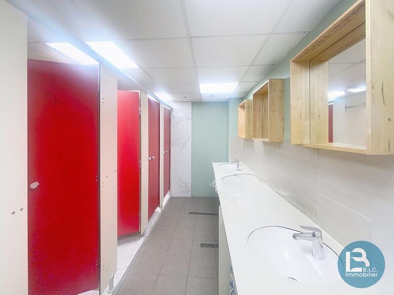 Fonds de commerce - 445 m²