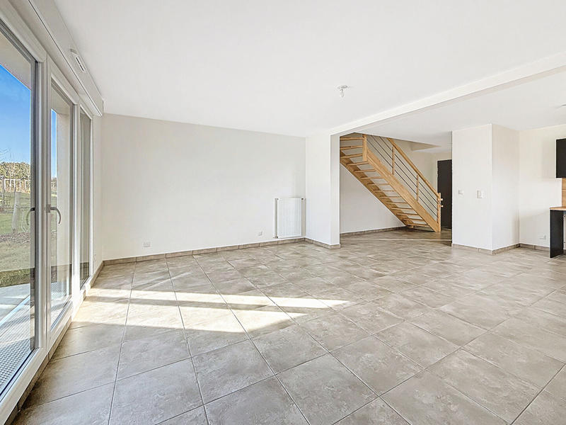 Maison - 99 m² - 4 pièces