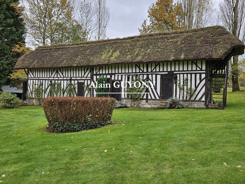 Maison ancienne - 222 m² - 8 pièces