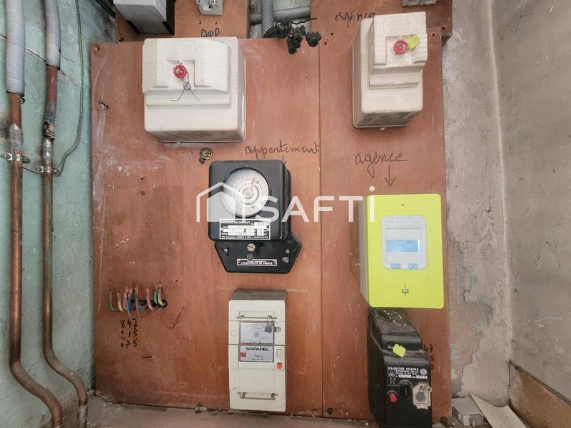 Local commercial - 120 m² - 5 pièces