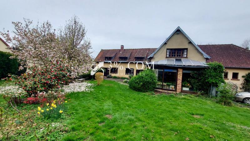 Maison - 258 m² - 12 pièces