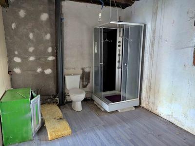 Maison ancienne - 300 m² - 7 pièces