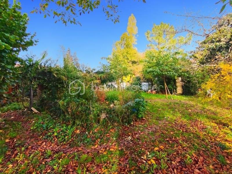 Maison de ville - 180 m² - 7 pièces