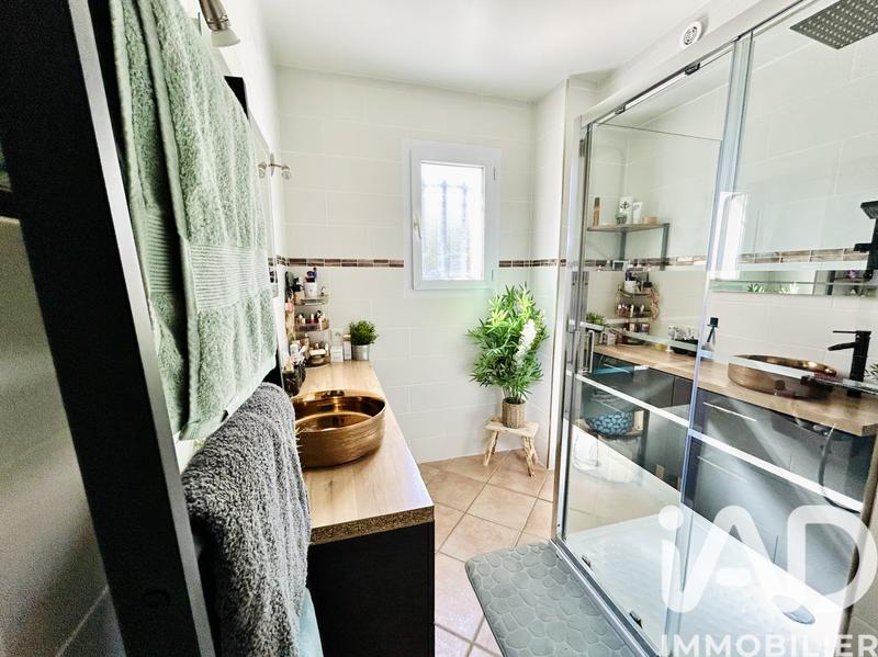 Maison - 178 m² - 8 pièces