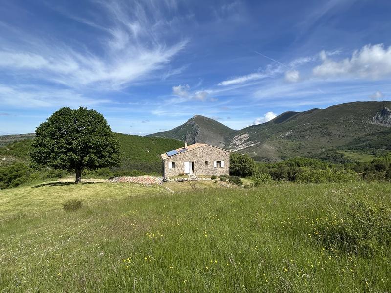 Maison - 195 m² - 8 pièces