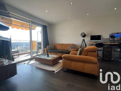 Appartement - 93 m² - 4 pièces