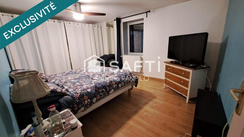 Maison - 200 m² - 9 pièces